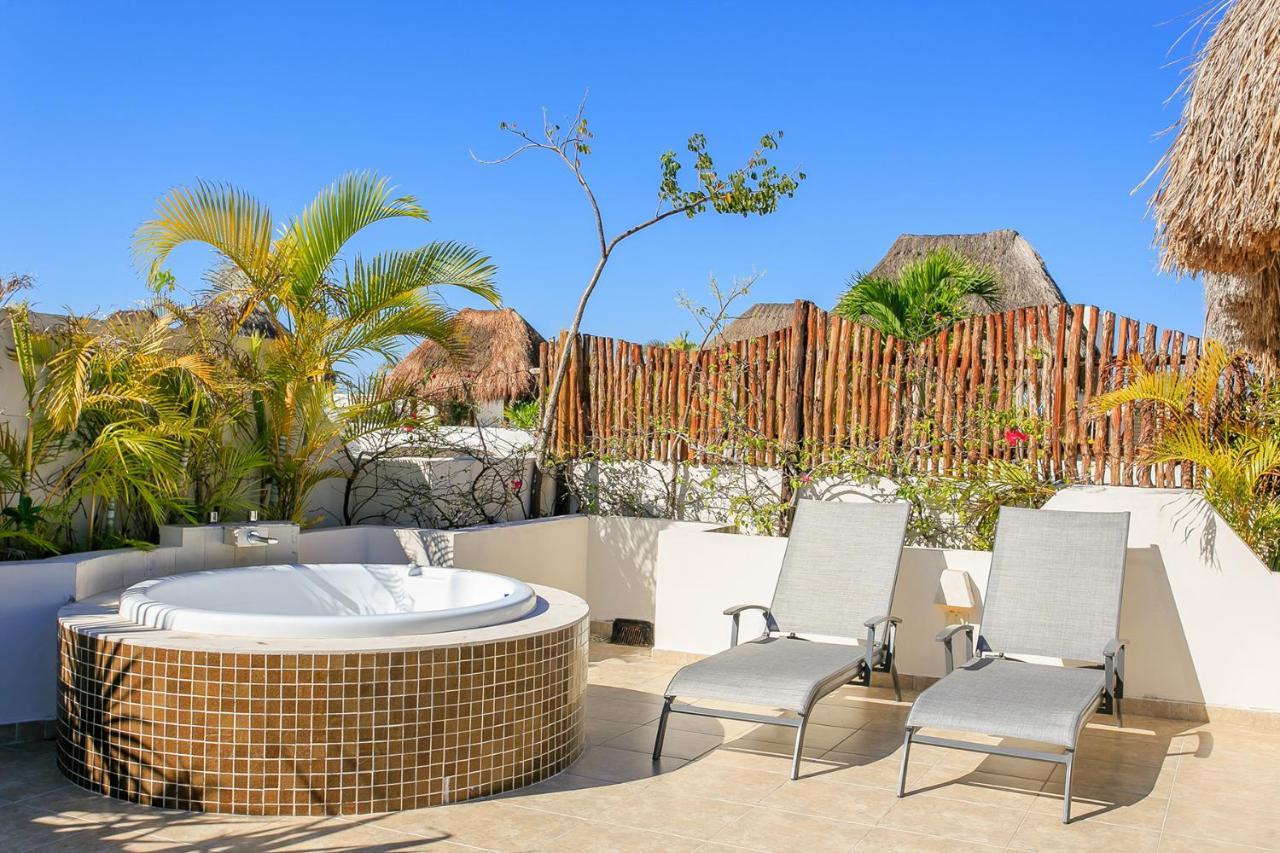 Condos Perfectly Situated Between The Beach & Tulum Town By Stella Rentals Exterior photo